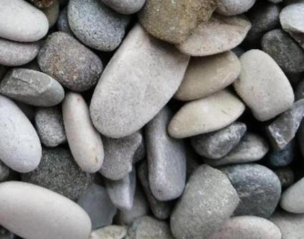 Где заказать гальку и каменную крошку с доставкой?  в Новороссийске
