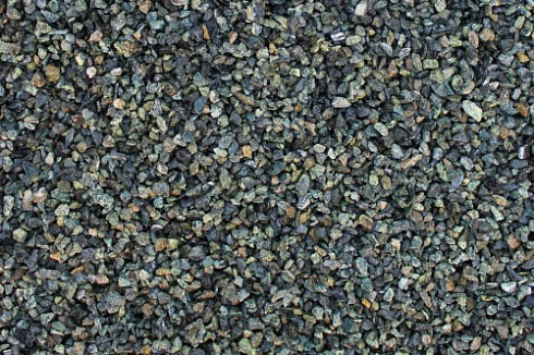 Kamenclub.ru: Щебень крошка зеленый (змеевик) фр. 40-70 мм.  купить в Новороссийске мрамор змеевик зеленый, салатовый щебень декоративный 8000 руб/т   фото КАМЕНЬ КЛУБ