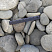Kamenclub.ru: Галька речная плоская (серо-белая) фр. 70-120 мм. купить  в Новороссийске галька галечник речной серый, белый окатанная плоская  природная галька 9000 руб/т   фото КАМЕНЬ КЛУБ
