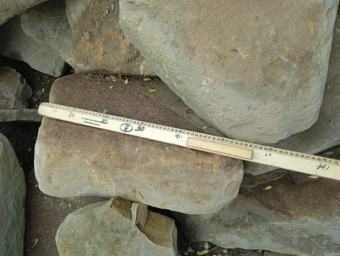 Kamenclub.ru: Песчаник для мощения дорожек, площадок, парковок ( фр 5-10 см)  купить в Новороссийске песчаник  серый желтый коричневый рыжий песчаник оголтованный окатанный 6500 руб/т   фото КАМЕНЬ КЛУБ