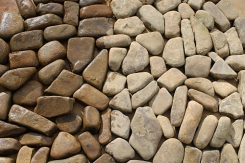 Kamenclub.ru: Песчаник брусчатка  купить в Новороссийске    5 500 руб/т   фото КАМЕНЬ КЛУБ