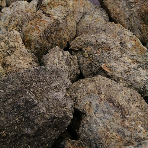 фото Змеевик салатовый  (фр. 70-100 мм)  купить в Новороссийске в интернет-портале КАМЕНЬ КЛУБ