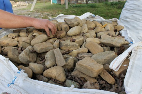 Kamenclub.ru: Песчаник брусчатка  купить в Новороссийске    5 500 руб/т   фото КАМЕНЬ КЛУБ