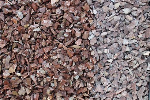 Kamenclub.ru: Мраморная крошка (щебень крошка розовый) фр. 10-20 мм.  купить в Новороссийске мрамор розовый, красный каменная декоративная крошка ландшафтная 11000 руб/т   фото КАМЕНЬ КЛУБ