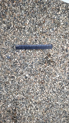 Kamenclub.ru: Галька речная окат (серая) фр.5-10 мм купить  в Новороссийске галька речная серая, серый, темно-серый, светло-серый, коричневый речная окатанная галька декоративная ландшатфная 5000 руб/т   фото КАМЕНЬ КЛУБ