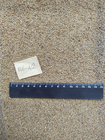 Кварцевый песок для площадок фр. 0,6-1,2 мм.  купить в Новороссийске фото Камень Клуб