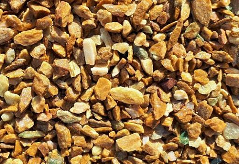 Kamenclub.ru: Щебень крошка желтый (ЗЛАТОЛИТ) фр. 10-20 мм.  купить в Новороссийске златолит бежевый, золотистый, желтый каменная декоративная крошка щебня златолита 10800 руб/т   фото КАМЕНЬ КЛУБ