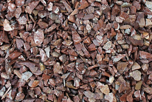 Kamenclub.ru: Мраморная крошка (щебень крошка розовый) фр. 10-20 мм.  купить в Новороссийске мрамор розовый, красный каменная декоративная крошка ландшафтная 11000 руб/т   фото КАМЕНЬ КЛУБ