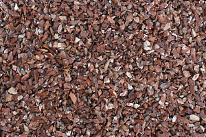 Kamenclub.ru: Мраморная крошка (щебень крошка розовый) фр. 5-10 мм.  купить в Новороссийске мрамор розовый, красный щебень колотый ландшафтный декоративный  11000 руб/т   фото КАМЕНЬ КЛУБ